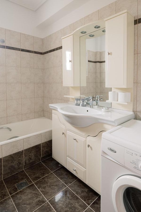 Vasilopoulos Residences - Eliana & Melanthia *