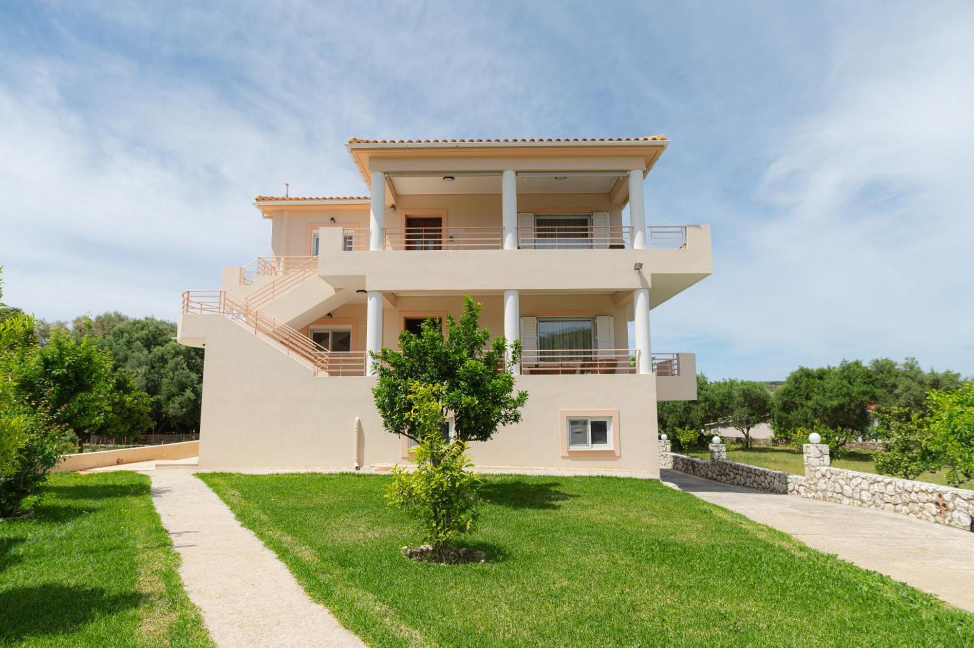 Vasilopoulos Residences - Eliana & Melanthia Argostoli (Kefalonia)